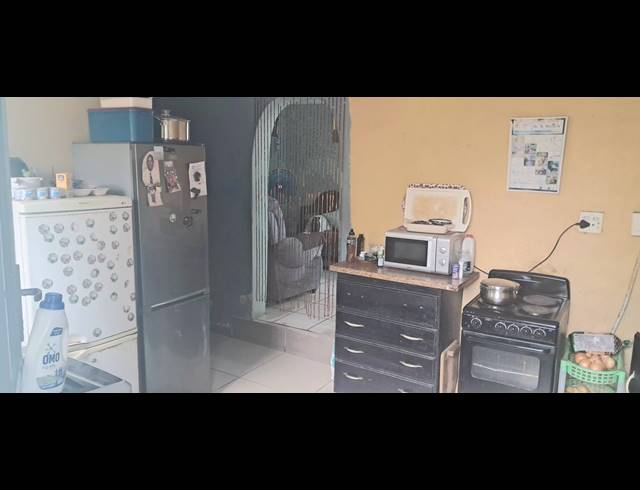 2 BEDROOM FREESTANDING FOR SALE IN KWANDENGEZI-A